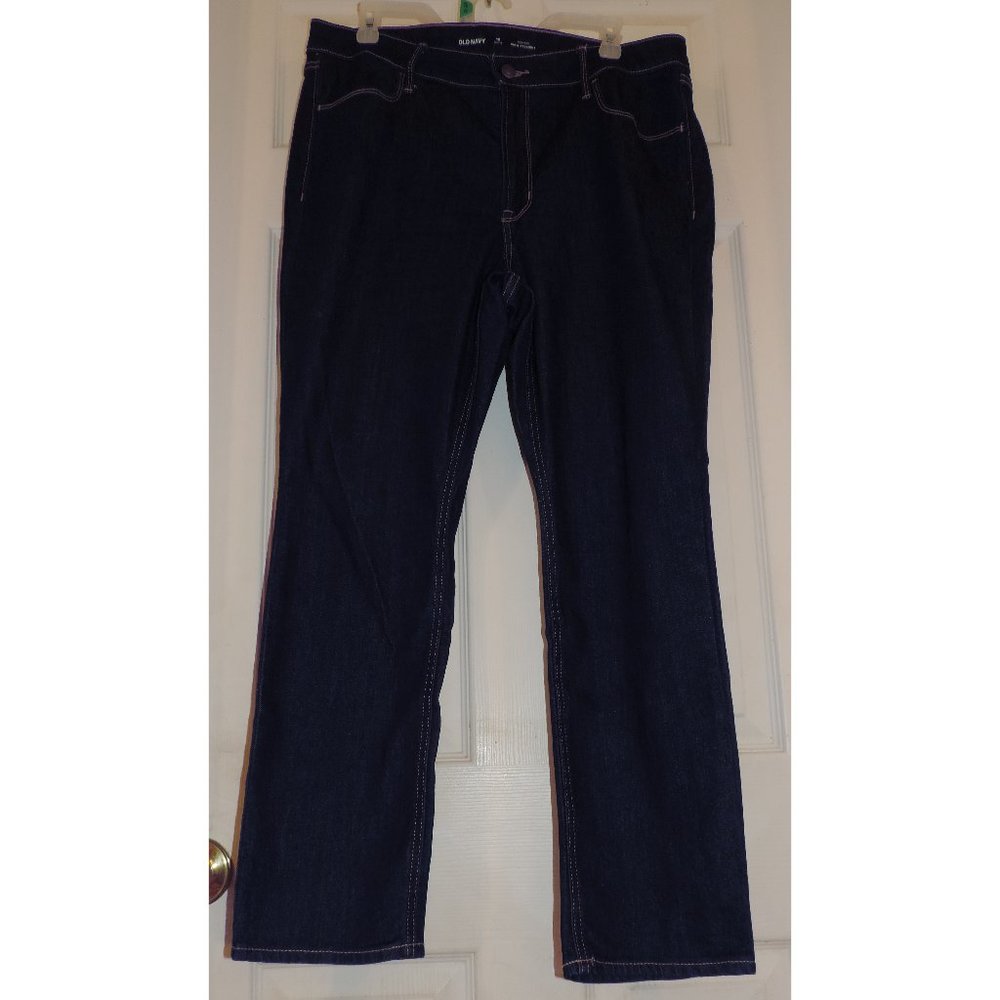 *JEANS SALE* EUC Old Navy Wow dark wash straight stretch jeans Size 16P